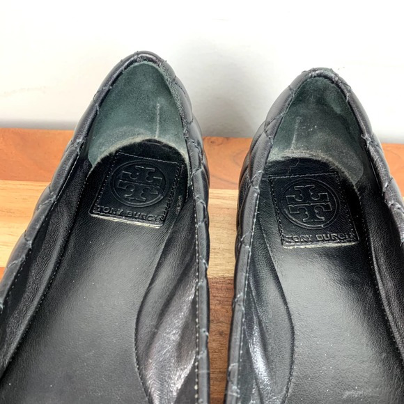 Tory Burch Kaitlin Flats Black Quilted Leather Gold Logo Ballet Shoes size 8.5 - Picture 11 of 12